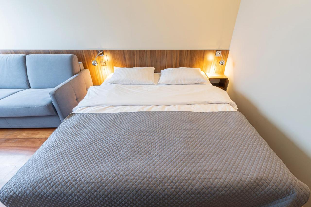 Omega Hotel Ольштын Экстерьер фото
