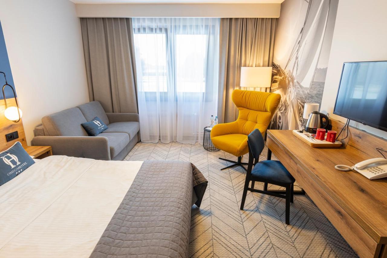 Omega Hotel Ольштын Экстерьер фото