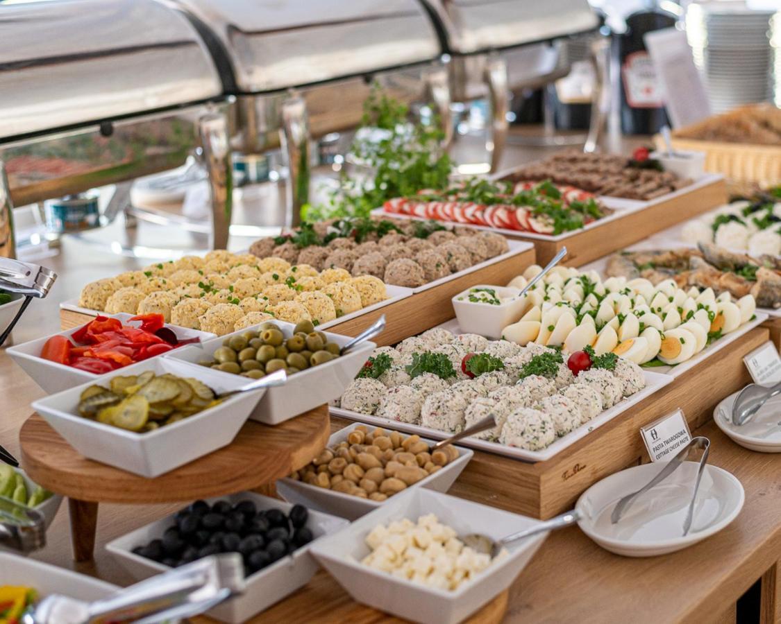 Omega Hotel Ольштын Экстерьер фото