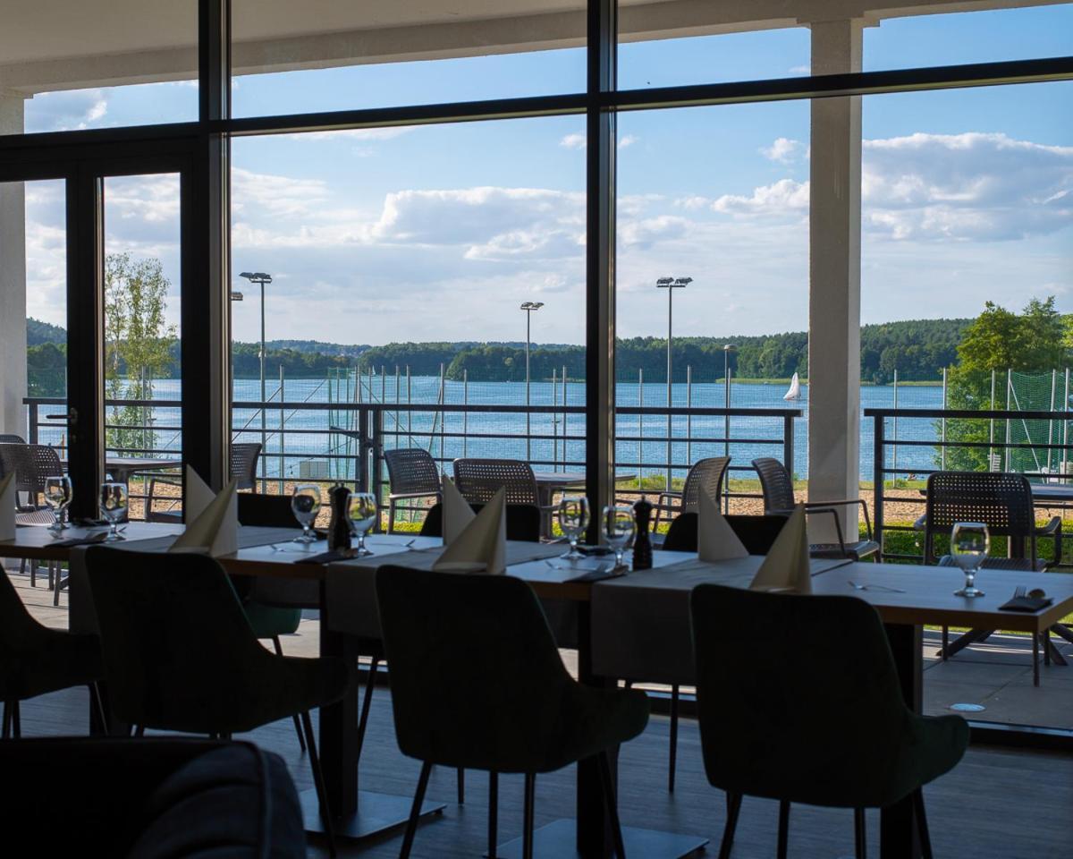 Omega Hotel Ольштын Экстерьер фото