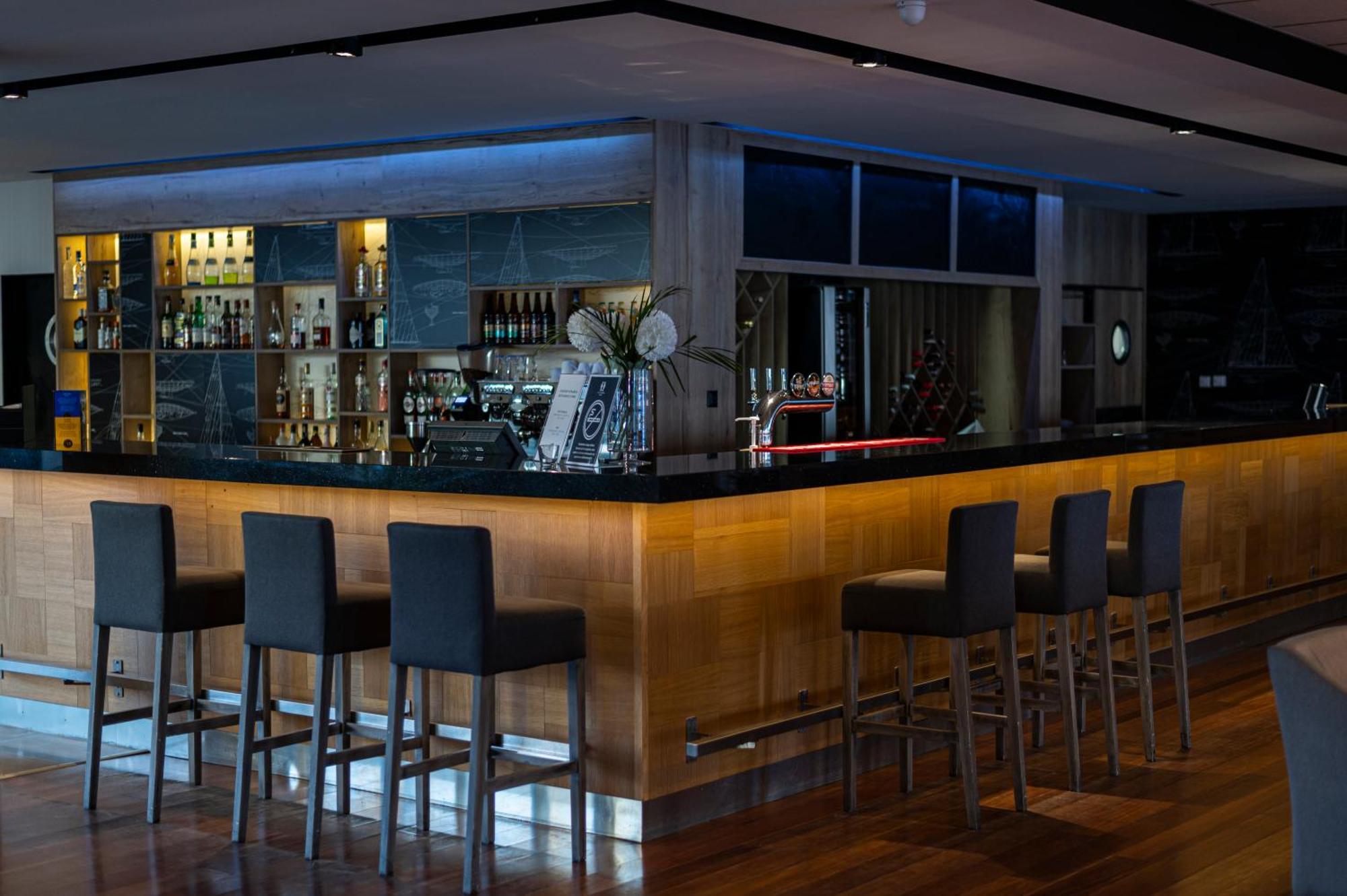 Omega Hotel Ольштын Экстерьер фото