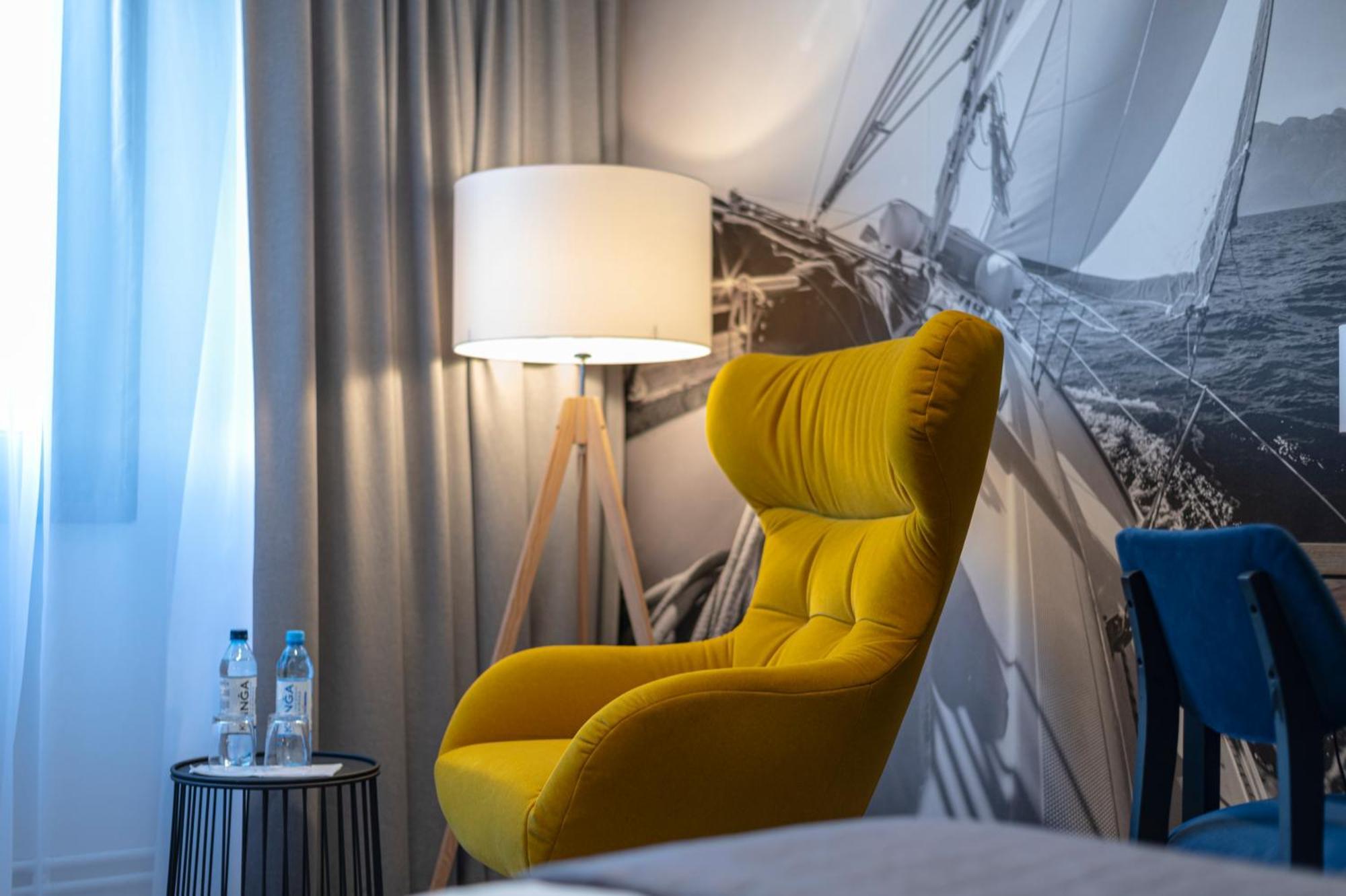 Omega Hotel Ольштын Экстерьер фото