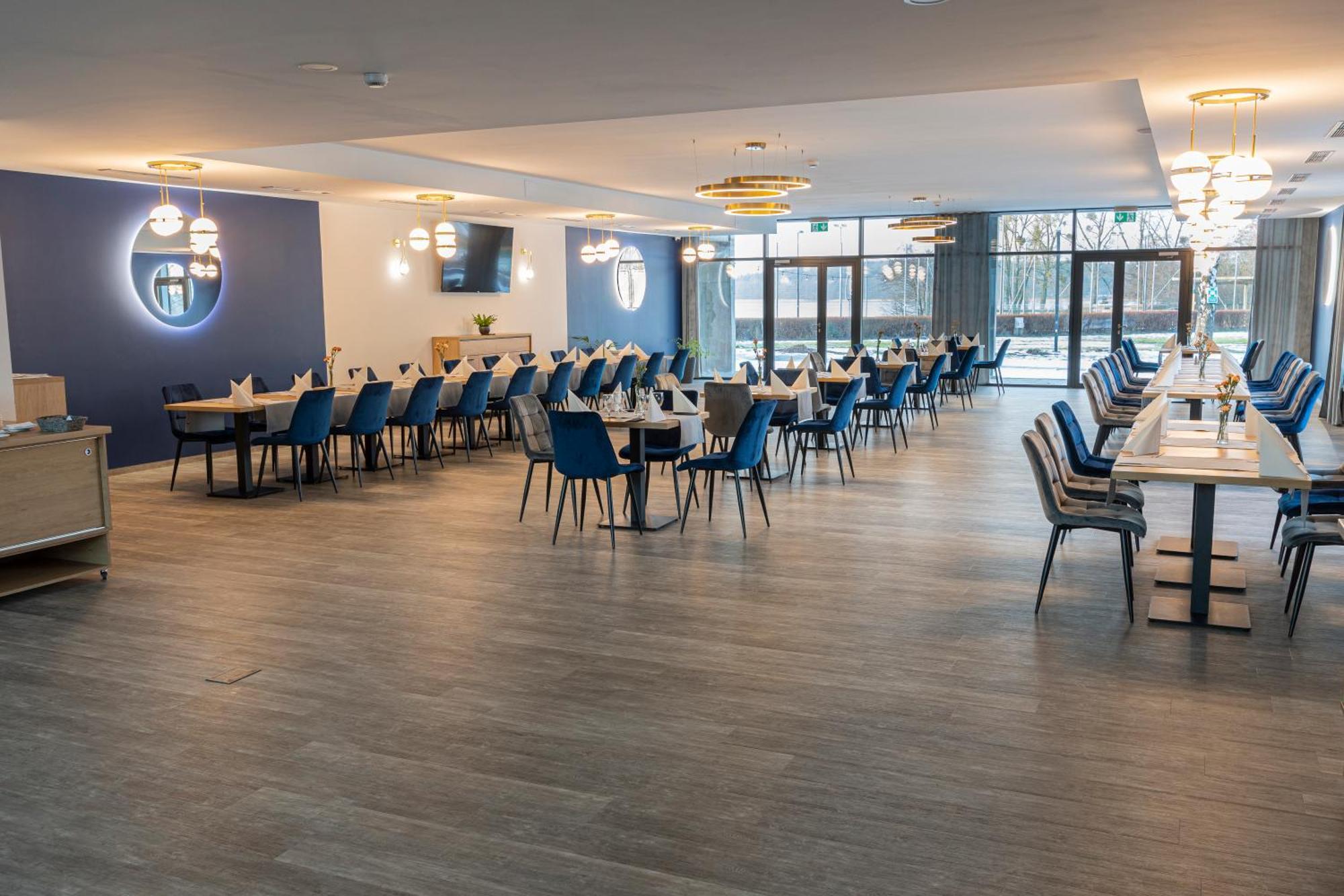 Omega Hotel Ольштын Экстерьер фото