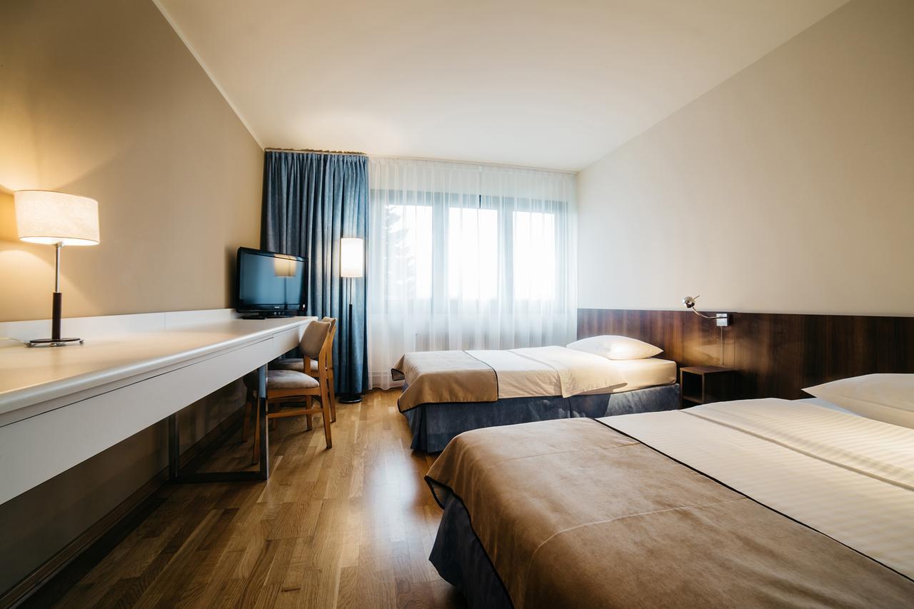 Omega Hotel Ольштын Экстерьер фото