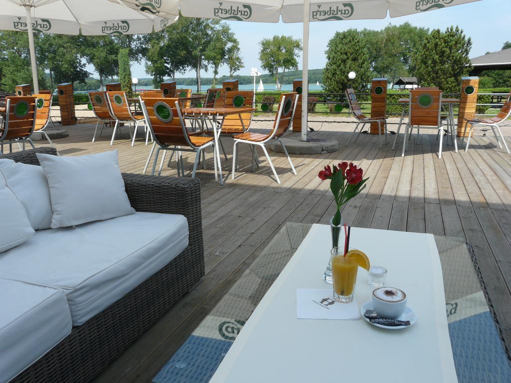 Omega Hotel Ольштын Экстерьер фото
